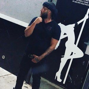 Meet your Posher, Isai